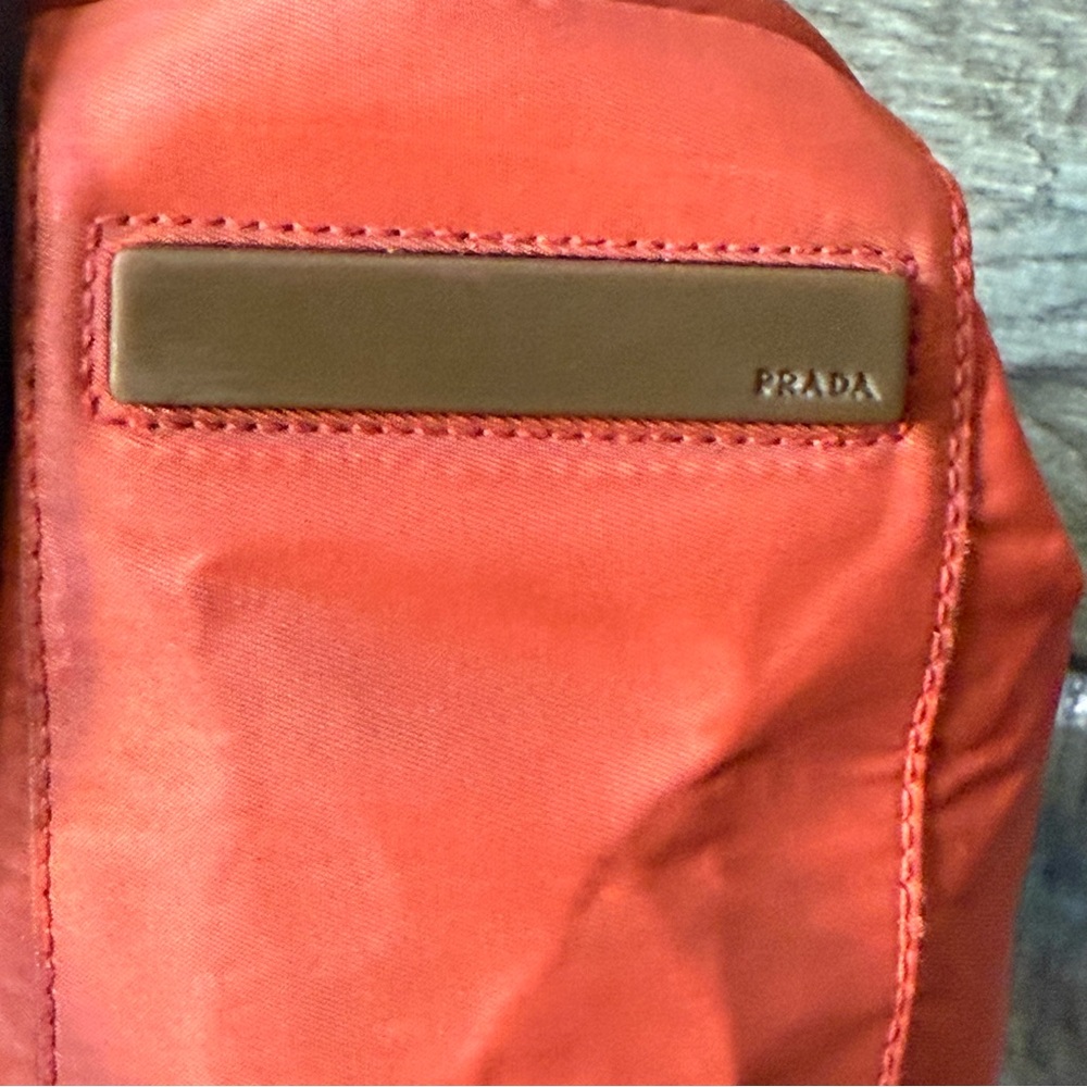 🔥PRADA VINTAGE TESSUTO RED/ CORAL COLOR NYLON SHOULDER BAG 🔥 - Picture 10 of 16